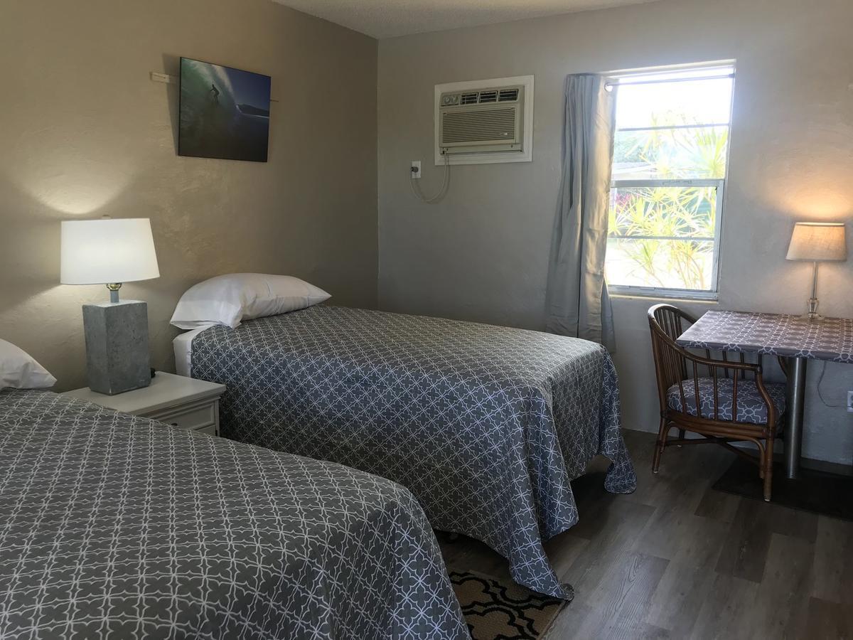 Pennwood Motor Lodge Sebastian Ngoại thất bức ảnh